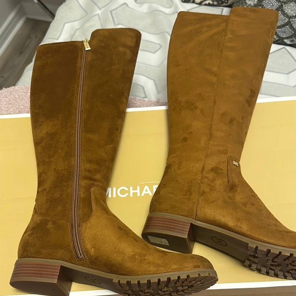Michael Kors Knee-High Women's Boots in Color Luggage size 10WS NIB - Picture 6 of 13